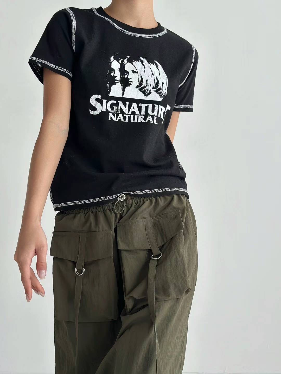 SIGNATURE NATURAL女人像緊身短袖TEE［ 4 COLOURS ］