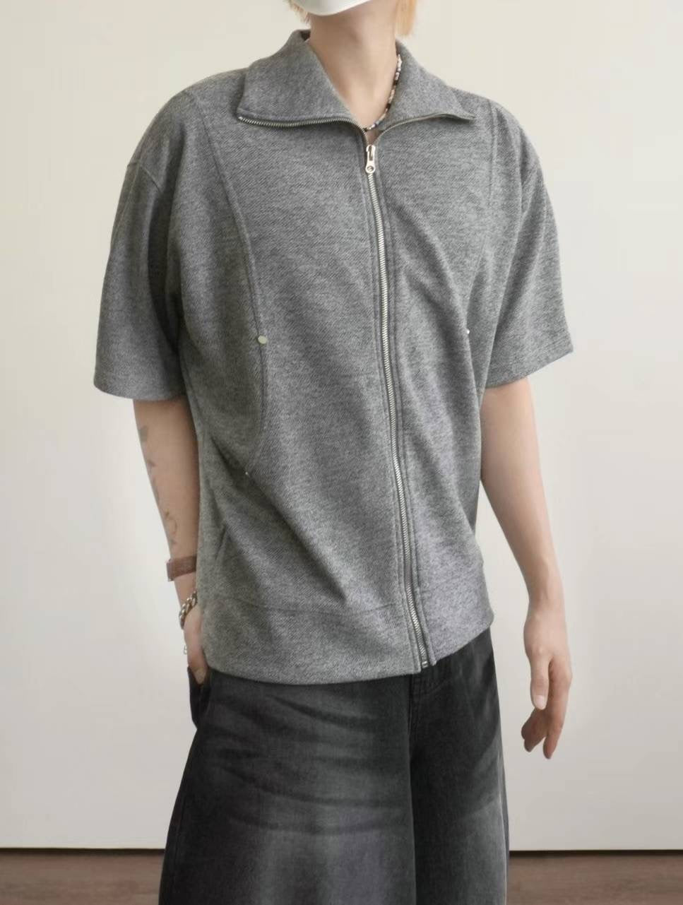 金屬釘高領短袖拉鏈外套［ 2 SIZE / 6 COLOURS ］