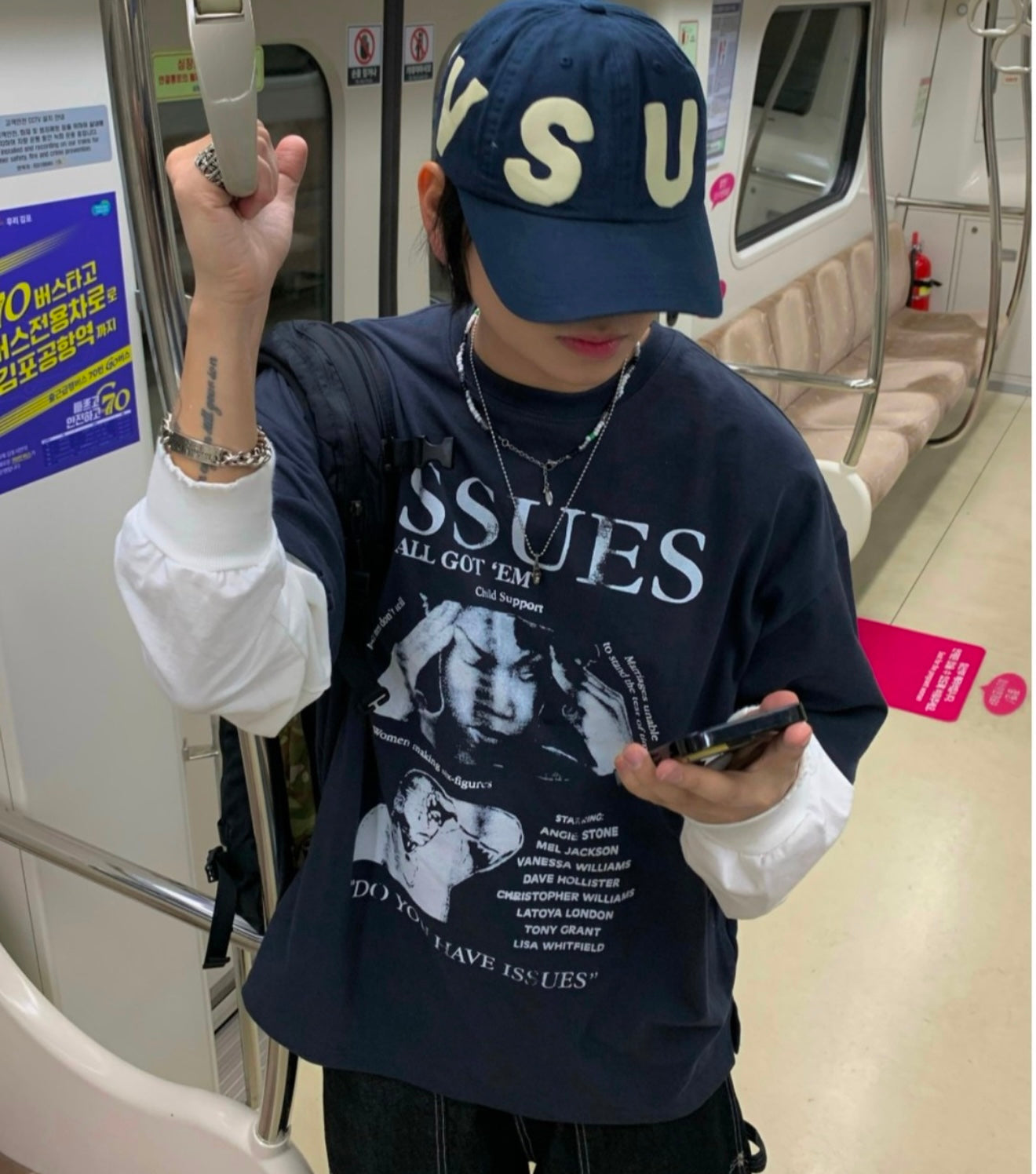 ISSUES人像假兩件拼色長袖衫［ 3 COLOURS ］