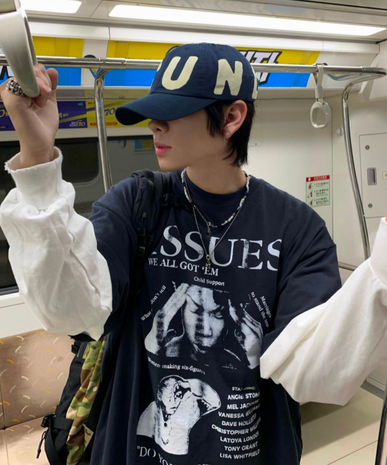 ISSUES人像假兩件拼色長袖衫［ 3 COLOURS ］